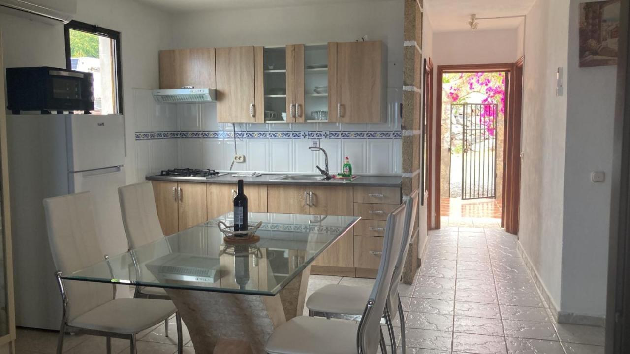 Lovely Two Bedroom Apartment With Amazing View Tejina de Isora Dış mekan fotoğraf